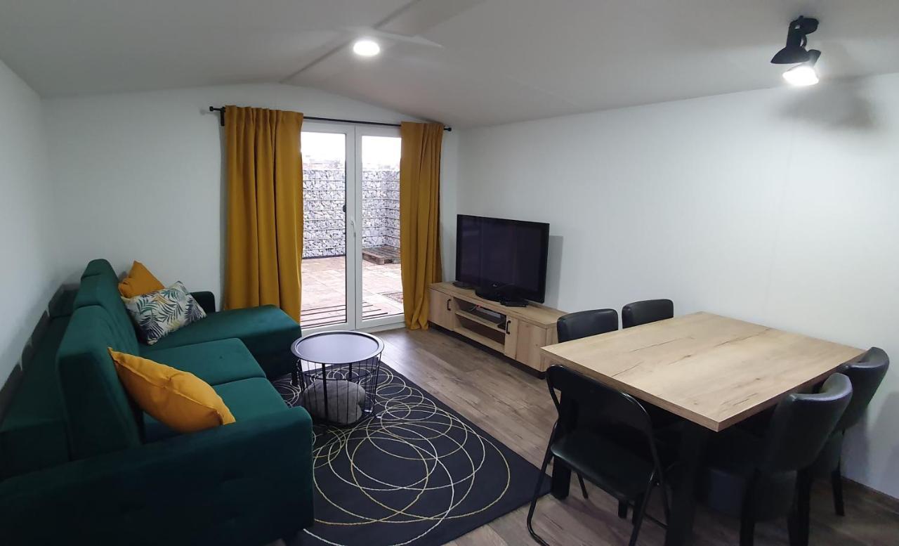 Liptov Mobile House Villa Liptovsky Mikulas Bagian luar foto
